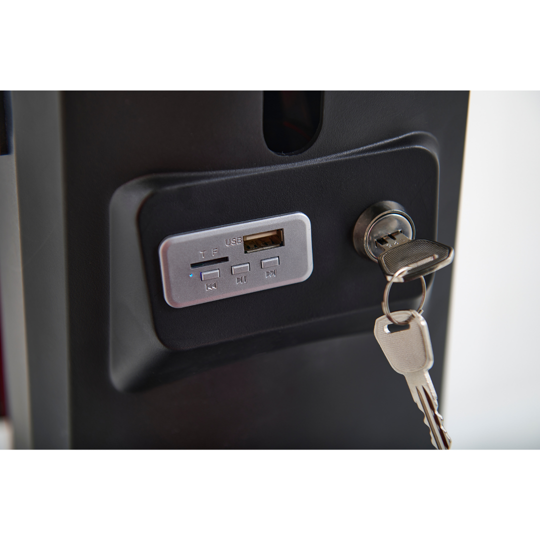 Golden Technologies Heavy Duty Golden Eagle Mobility Scooter - USB socket and keyhole